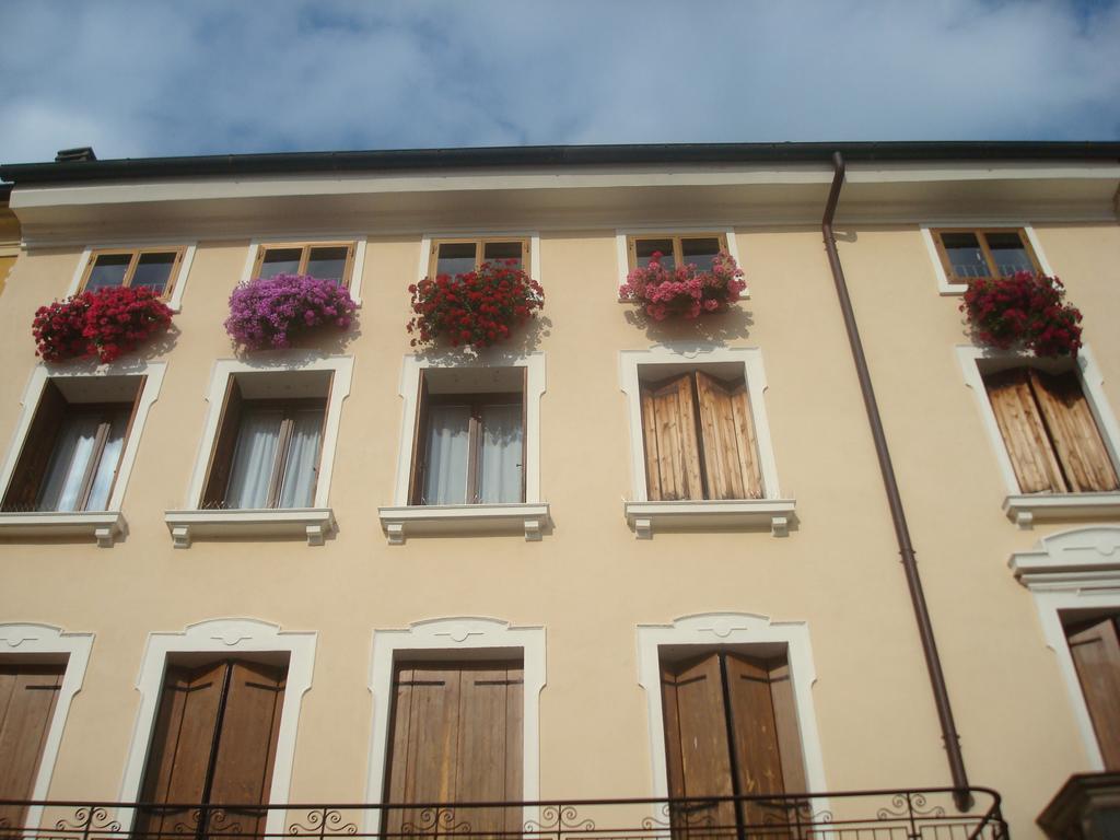 Hotel Cristina House Bassano del Grappa Exterior foto